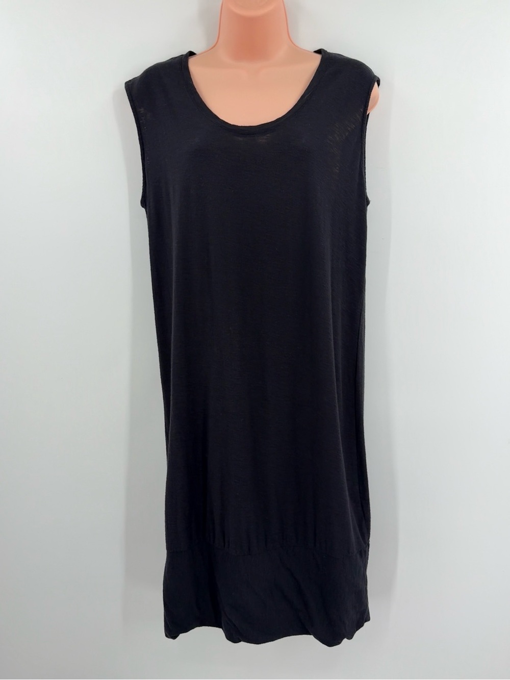 James Perse Sleeveless Slub Jersey Banded Hem Tank Dress | Black | Small